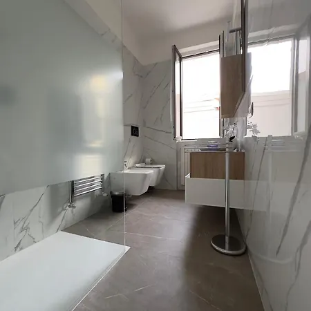 A Due Passi Dal - Con Terrazza شقة *