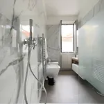 Apartament A Due Passi Dal - Con Terrazza *
